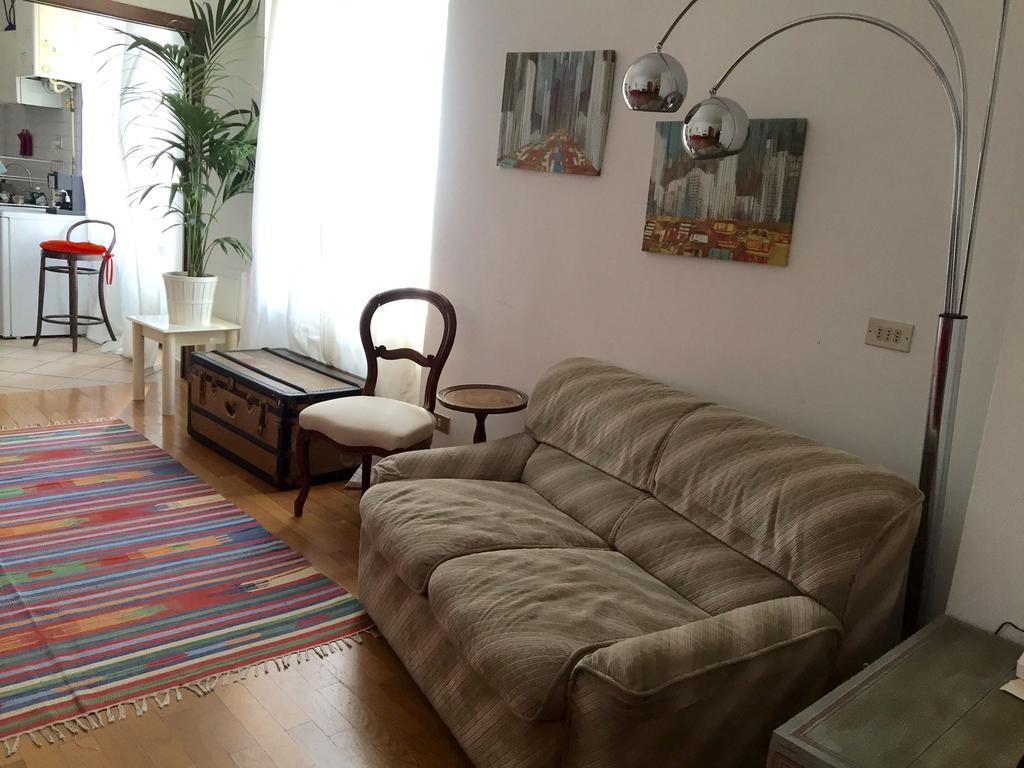 Appartamento Sambuco Milão Exterior foto