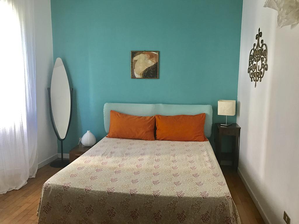 Appartamento Sambuco Milão Exterior foto